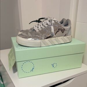 Off White Virgil Abloh Silver shoes (Mirror)